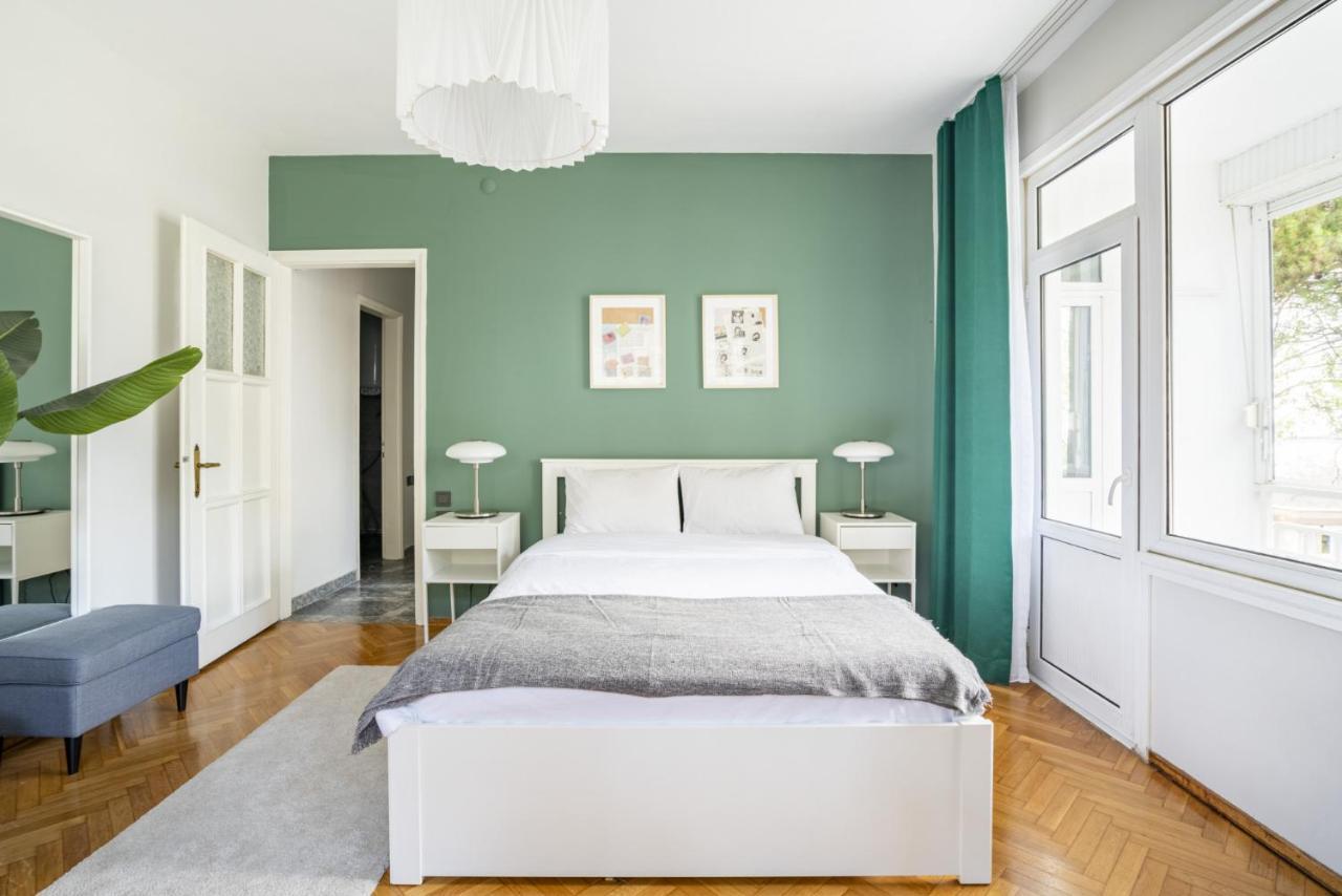 Spacious Flat Near Caddebostan Coast Apartment Istanbul Ngoại thất bức ảnh