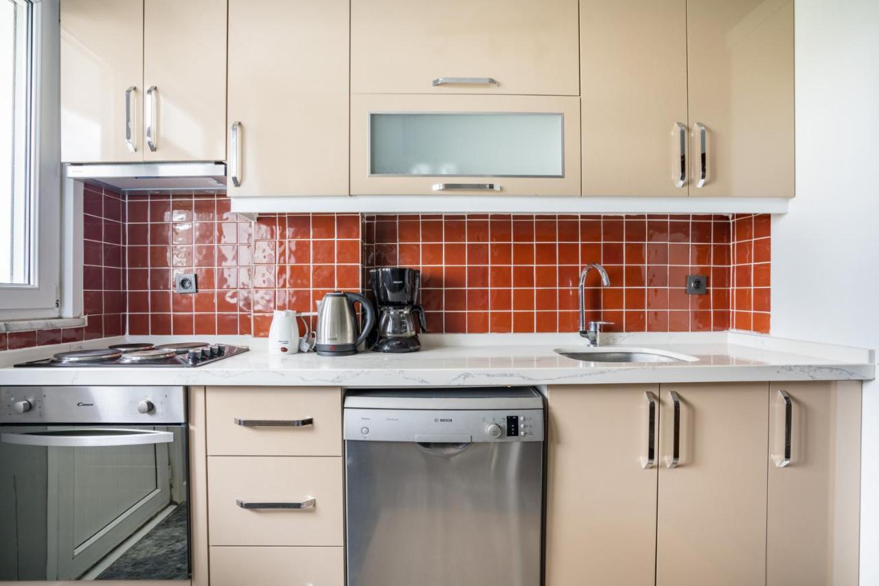 Spacious Flat Near Caddebostan Coast Apartment Istanbul Ngoại thất bức ảnh